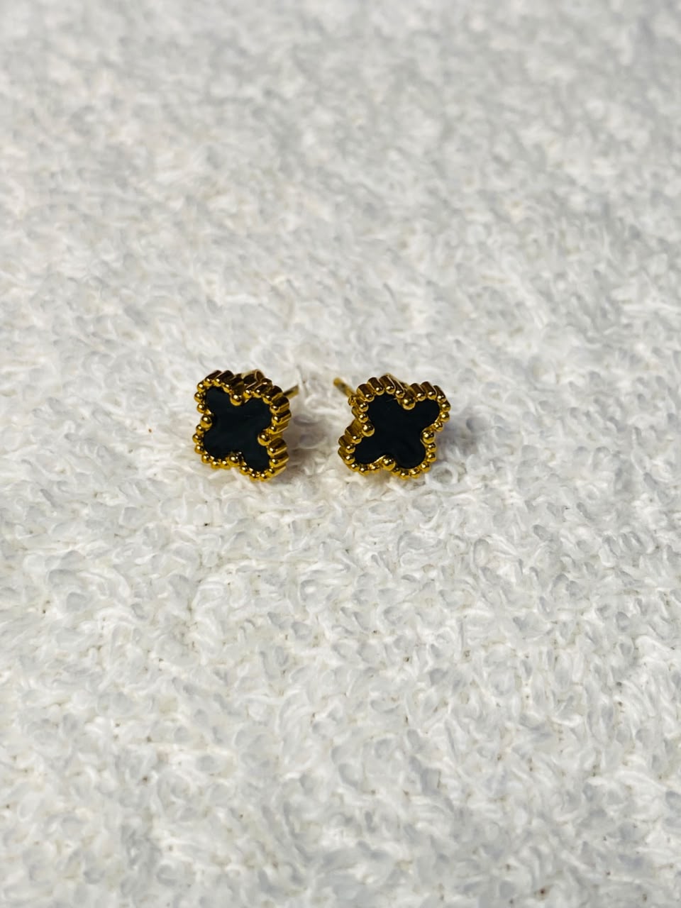 18K Gold Plated Anti-Tarnish Clover Stud Earrings (1 Year Color Guarantee)