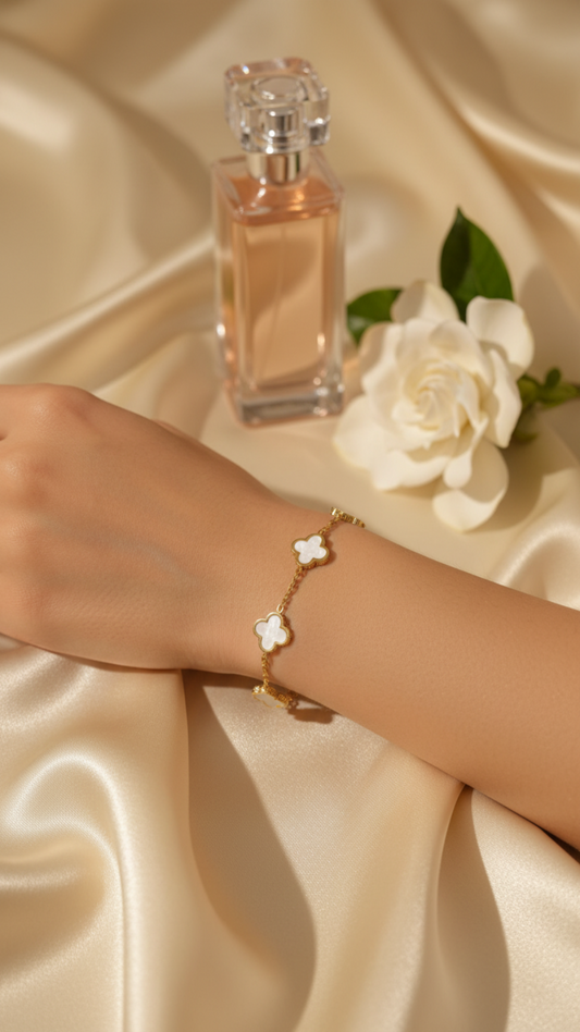 Elegant White Clover Chain Bracelet for Women
