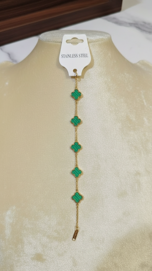 Royal Emerald Clover Bracelet – Gold & Malachite Green